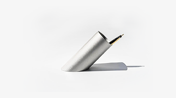 “筆都可以這樣放了？？？”——這筆筒得點個贊！